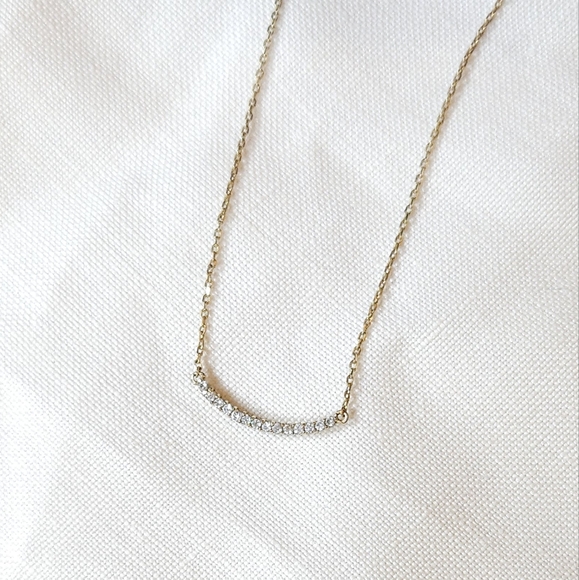 Vintage Dainty Crystal Curve Bar Gold Necklace - Picture 12 of 16